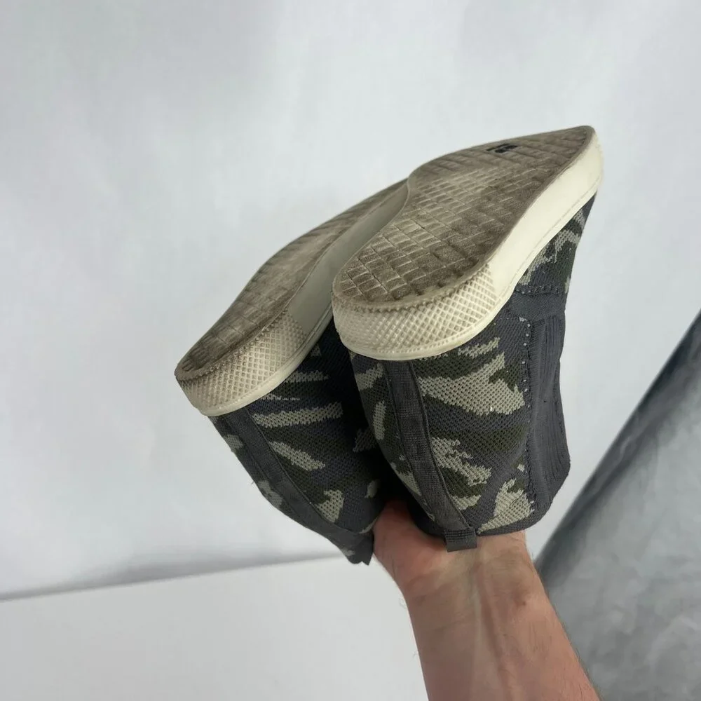 Torrid Shoes Sneakers Wedge High Tops Canvas‎ Sock Pull On Camouflage Green Gray
